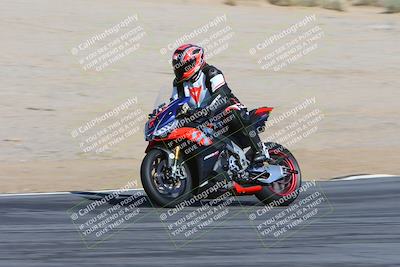media/Feb-04-2024-SoCal Trackdays (Sun) [[91d6515b1d]]/4-Bowl Backside (11am)/